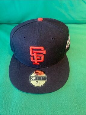 New Era San Francisco Giants Fitted Cap in Navy with Red Logo